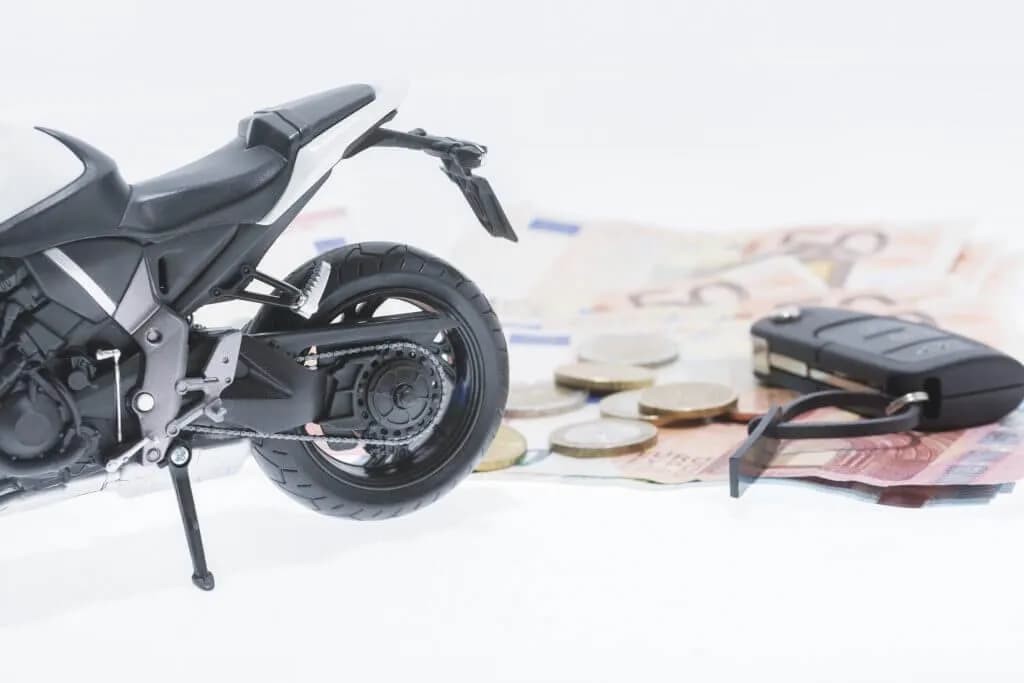 Jak wyrejestrować motorower i uniknąć kary za opóźnienie Jak wyrejestrować motorower i uniknąć kary za opóźnienie