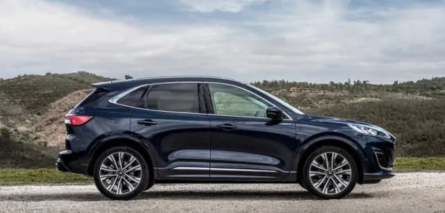 Ford Kuga jaki silnik benzynowy - wybierz najlepszą opcję dla siebie Ford Kuga jaki silnik benzynowy - wybierz najlepszą opcję dla siebie