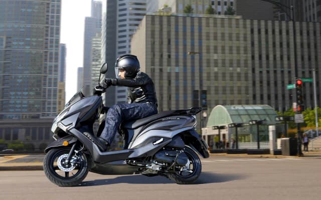 Jak wygląda motorower? Poznaj różnorodność stylów i cech modeli Jak wygląda motorower? Poznaj różnorodność stylów i cech modeli