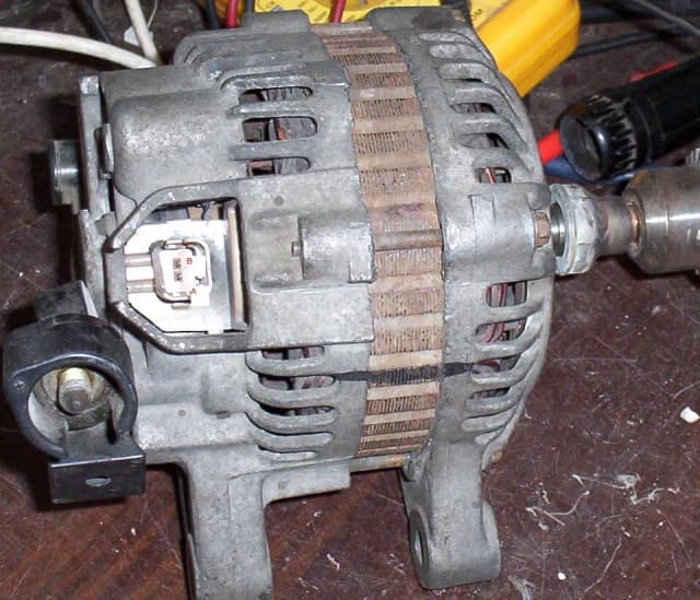Jak wymontować alternator peugeot 206 - uniknij kosztownych błędów Jak wymontować alternator peugeot 206 - uniknij kosztownych błędów