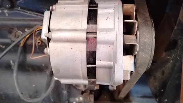 Jak zamontować alternator do C-360 - uniknij najczęstszych błędów Jak zamontować alternator do C-360 - uniknij najczęstszych błędów