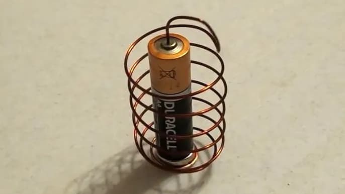 Jak zrobić silnik elektryczny z baterii i magnesu - proste kroki i porady Jak zrobić silnik elektryczny z baterii i magnesu - proste kroki i porady