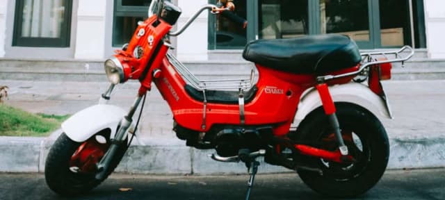 Czy motorower trzeba rejestrować? Sprawdź, co musisz wiedzieć Czy motorower trzeba rejestrować? Sprawdź, co musisz wiedzieć
